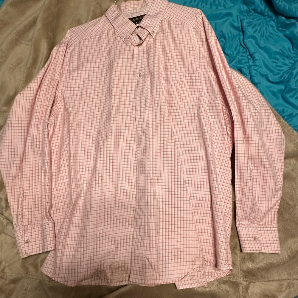 Long sleeve button up breast cancer awareness shirt. SIZE XXL
